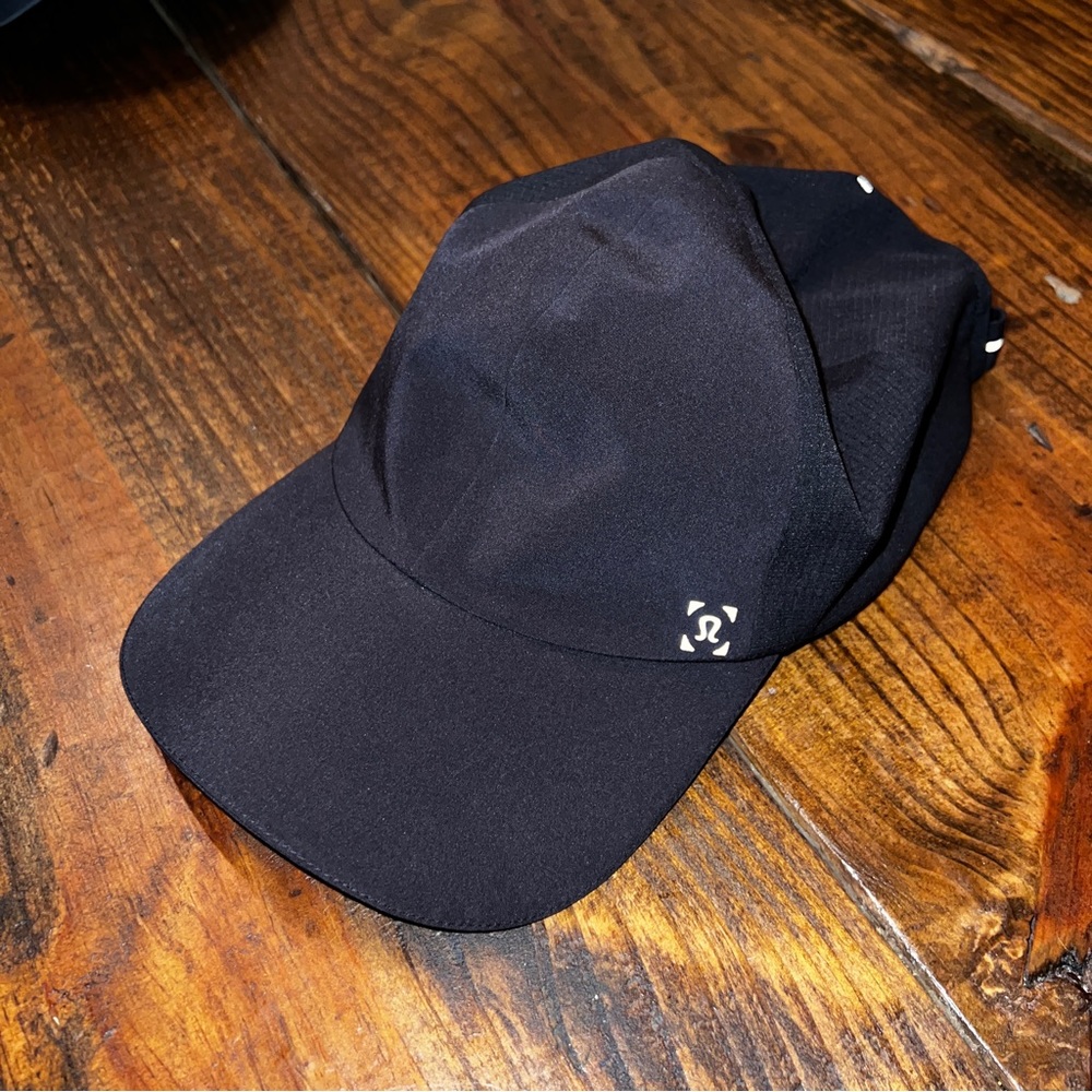 Lululemon Black Quick Dry Running Athletic Baseball Hat Adjustable One Size